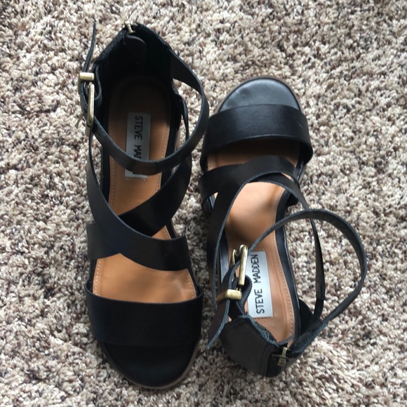 Steve Madden 2 inch Heel Sandals - Picture 3 of 5